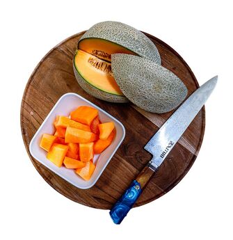 LOUPANÝ MELOUN CANTALOUPE KRÁJENÝ