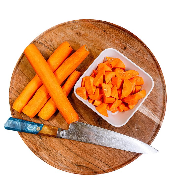 LOUPANÁ KAROTKA KOSTKY